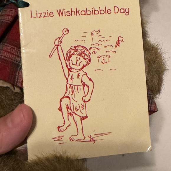 The Boyd’s Collection~Lizzie Wishkabibble~Style# 50002 - Picture 4 of 5